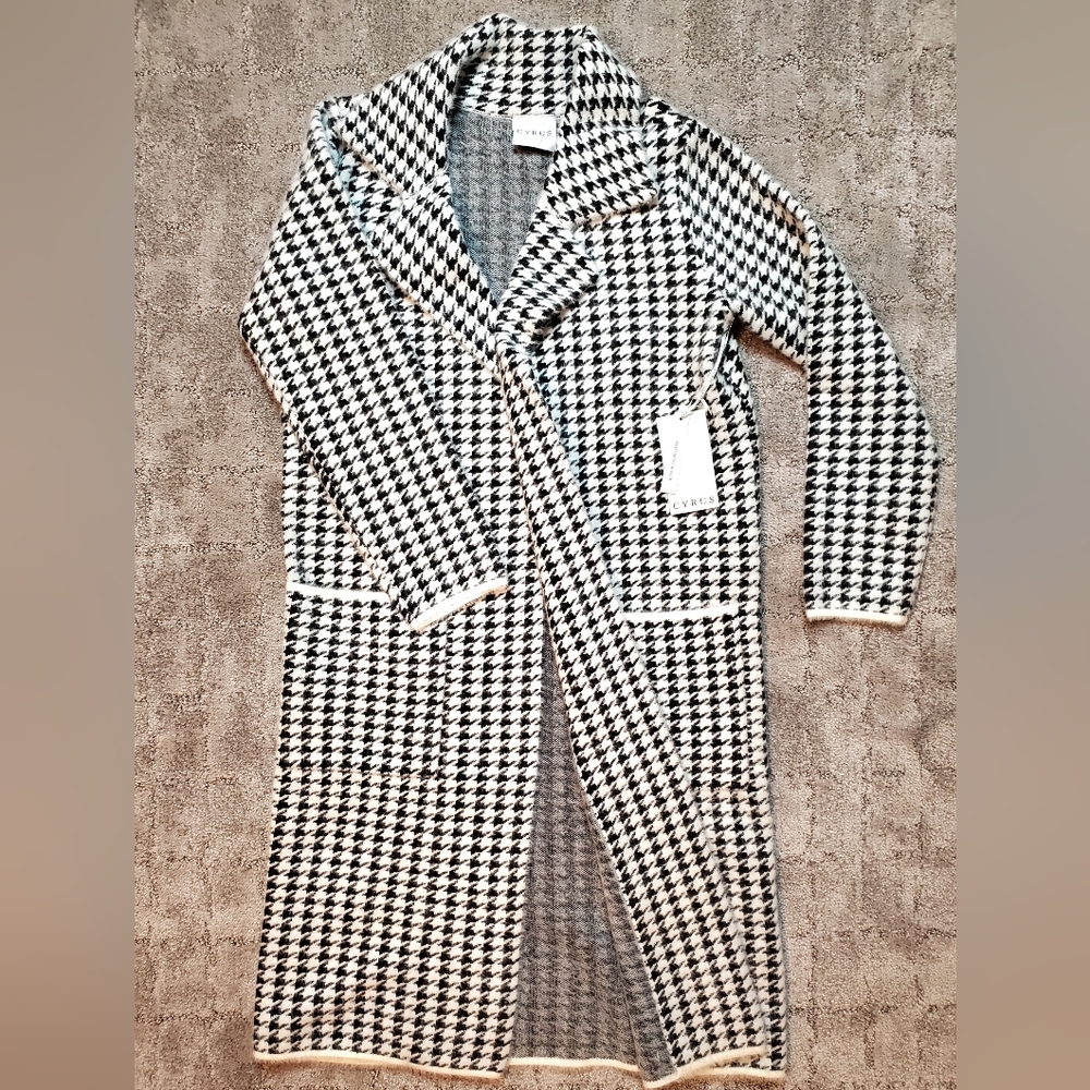 Cyrus Overcoat Cardigan size S
